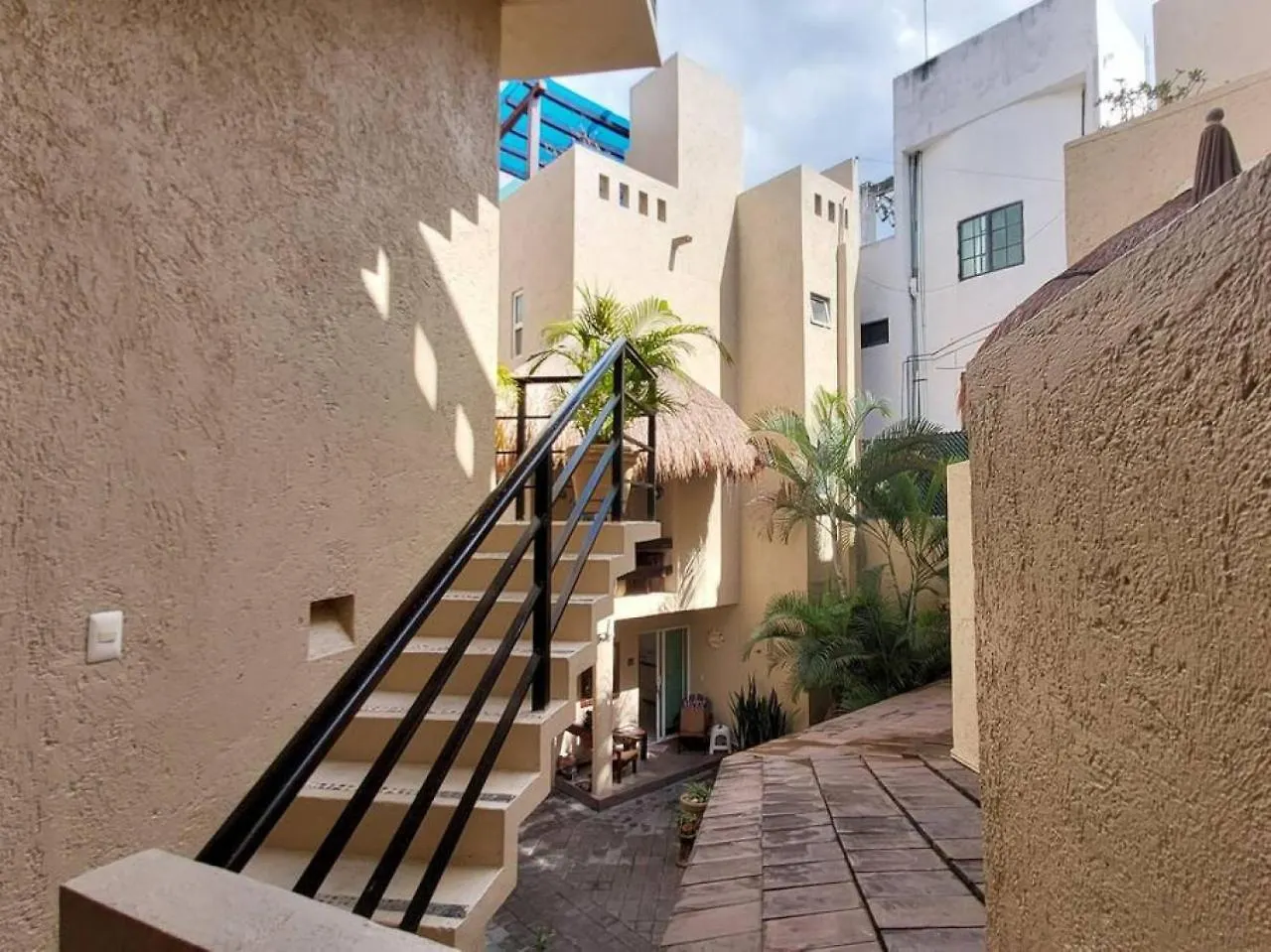 1Br Apt With Balcony And Terrace, 1 Block From 5Th Av Playa del Carmen Apartment