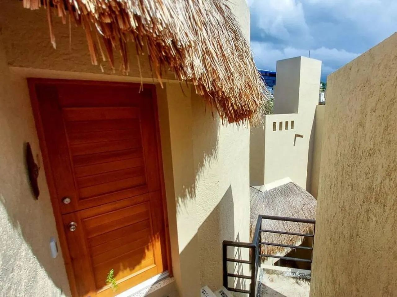 1Br Apt With Balcony And Terrace, 1 Block From 5Th Av Playa del Carmen